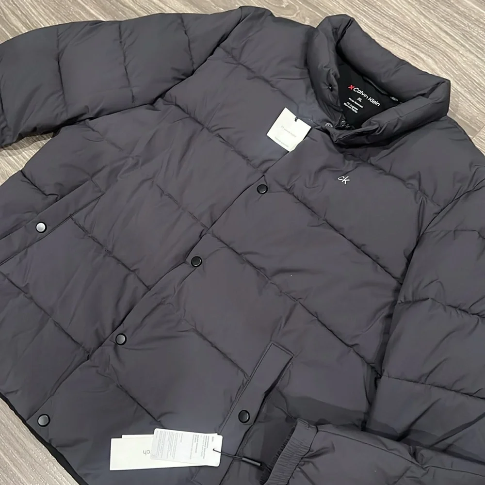 Calvin Klein Men's Dark Gray Puffer Jacket